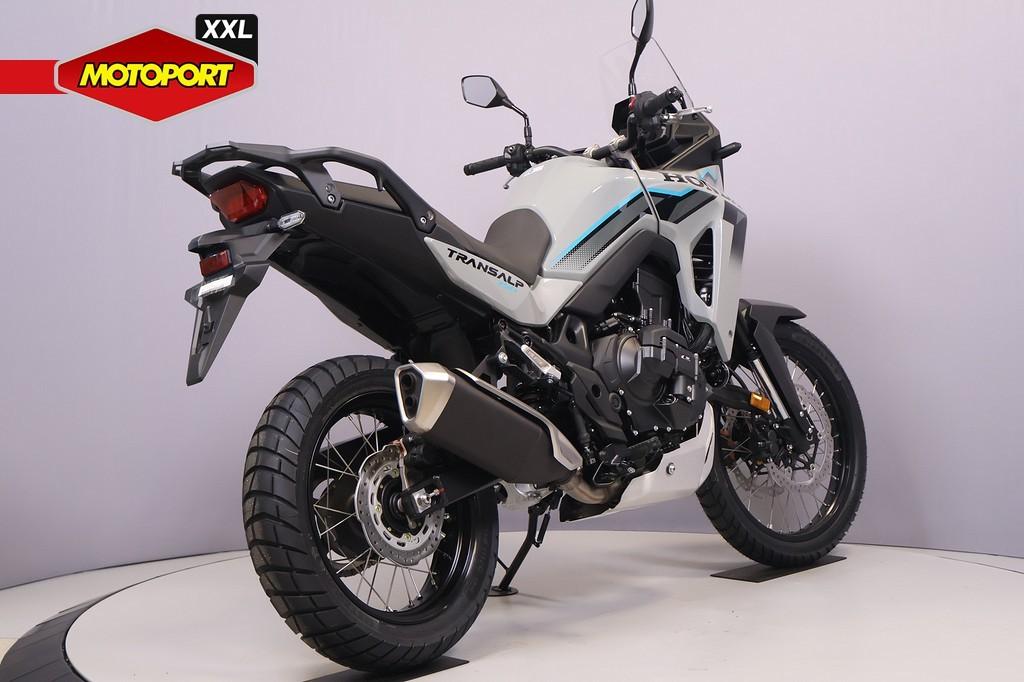 Honda XL 750 TRANSALP E-CLUTCH - foto 3