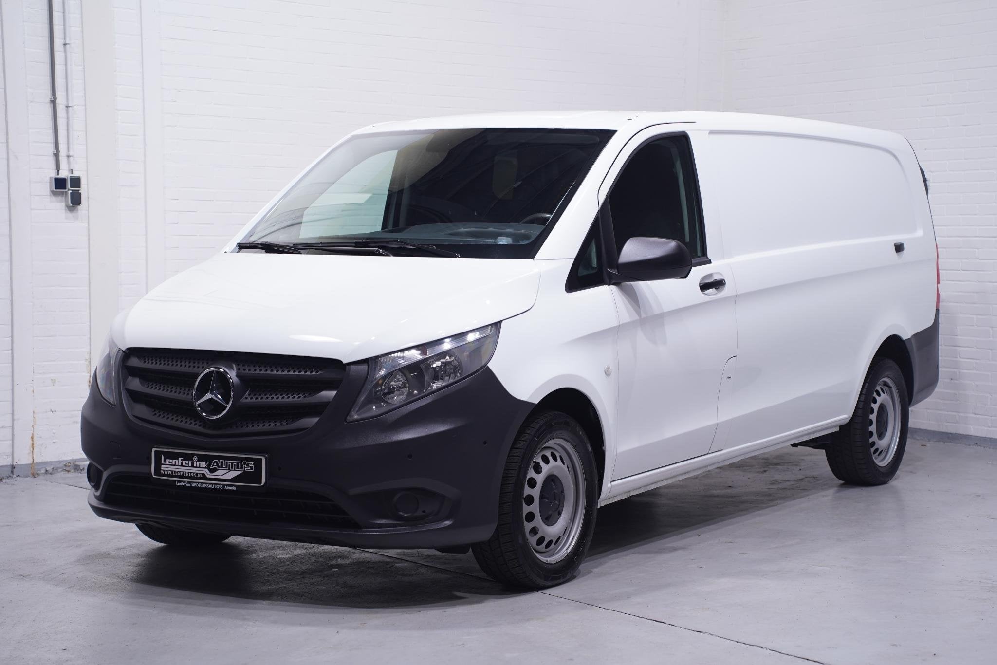 Mercedes-Benz Vito 119 CDI 190 pk Extra Lang 4Matic 4x4 Aut., Auto's, Bestelauto's, Automaat, Gebruikt, 2000 kg, Wit