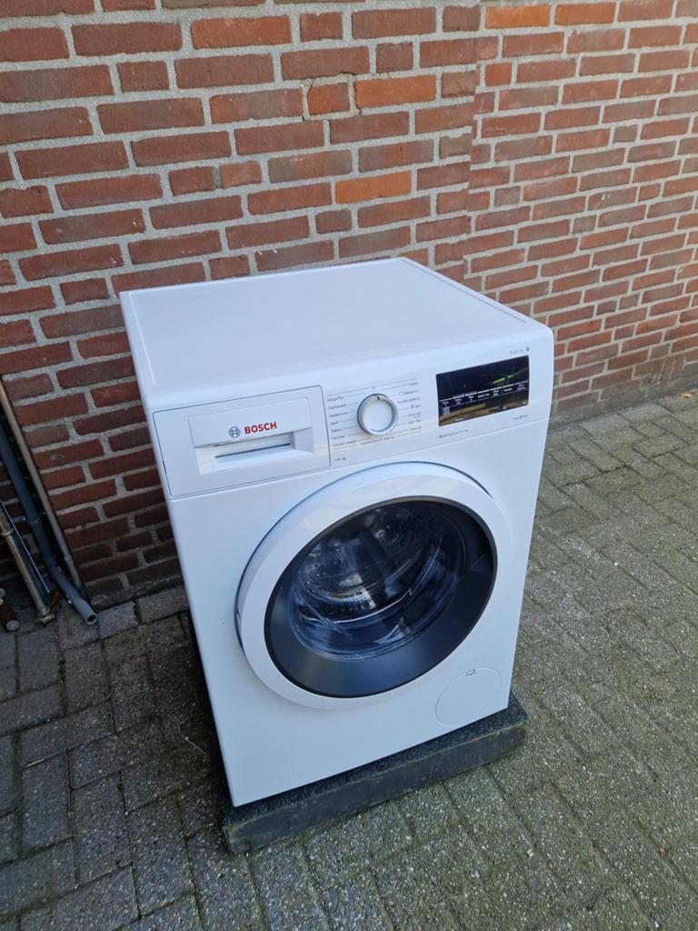 Bosch serie 6, Gebruikt, Ophalen of Verzenden, Voorlader, 1200 tot 1600 toeren