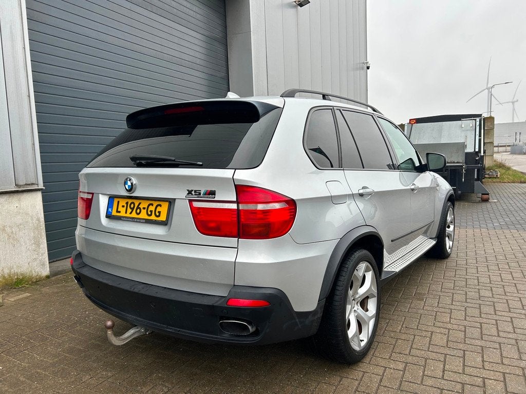 BMW X5 xDrive48i High EXE AUT PANO LEDER HUD, Gebruikt, 138 €/maand, 4799 cc, 2145 kg