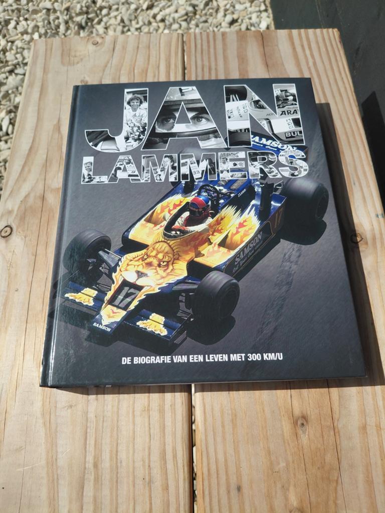 Jan Lammers: De biografie van een leven met 300 KM/U, Boeken, Auto's | Boeken, Ophalen of Verzenden, Zo goed als nieuw, Algemeen