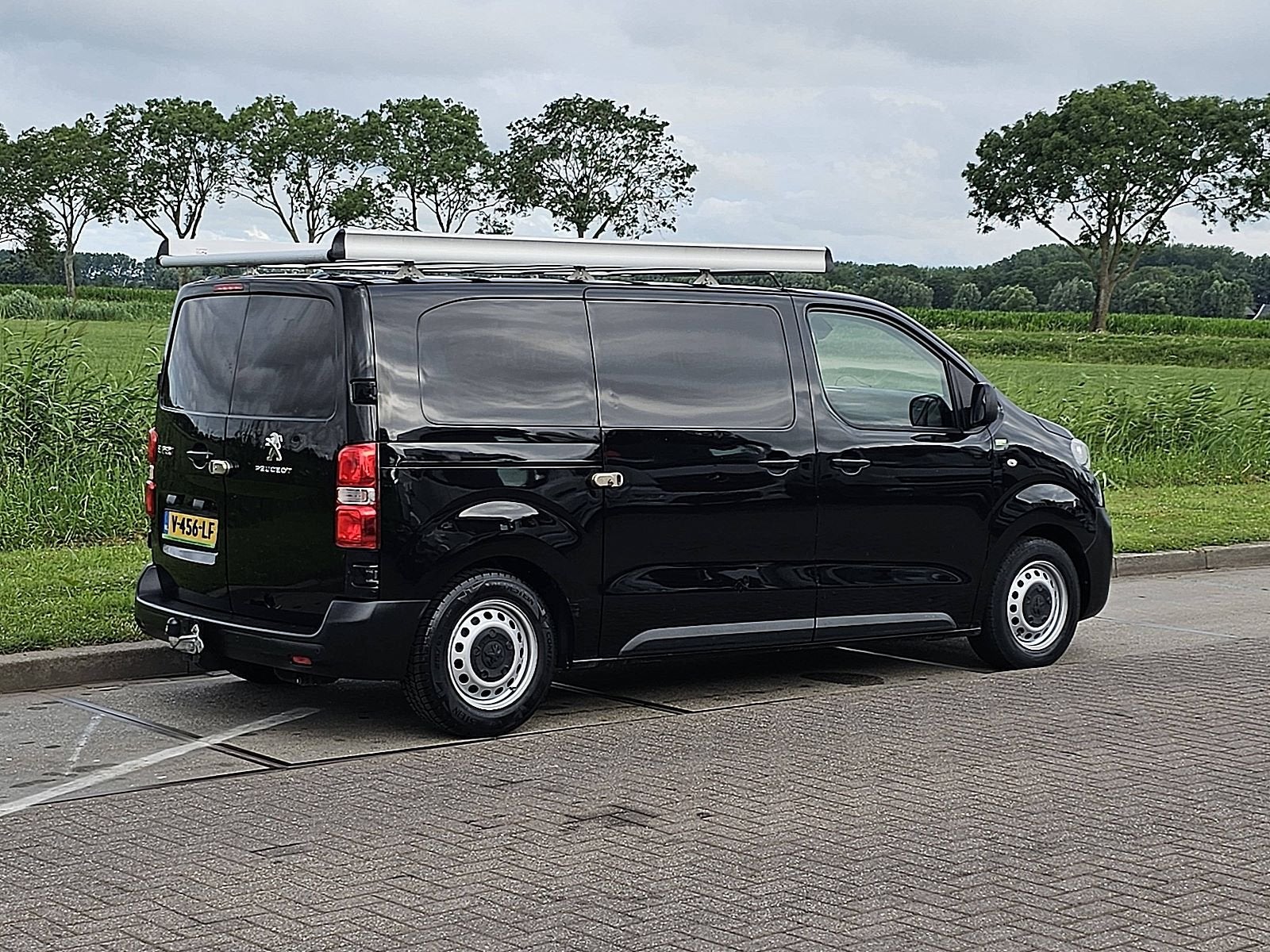 PEUGEOT EXPERT 1.6 ac 3-zits euro6, Voorwielaandrijving, Gebruikt, Euro 6, Zwart