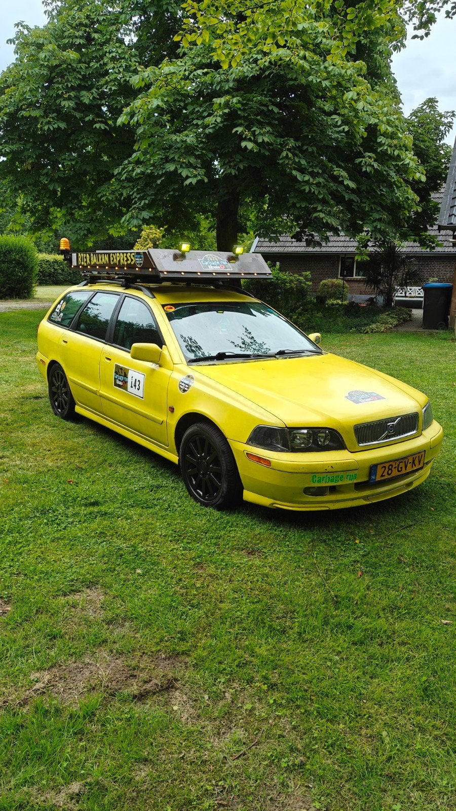 Volvo V40 2.0 2001, Voorwielaandrijving, 1948 cc, 4 cilinders, Origineel Nederlands