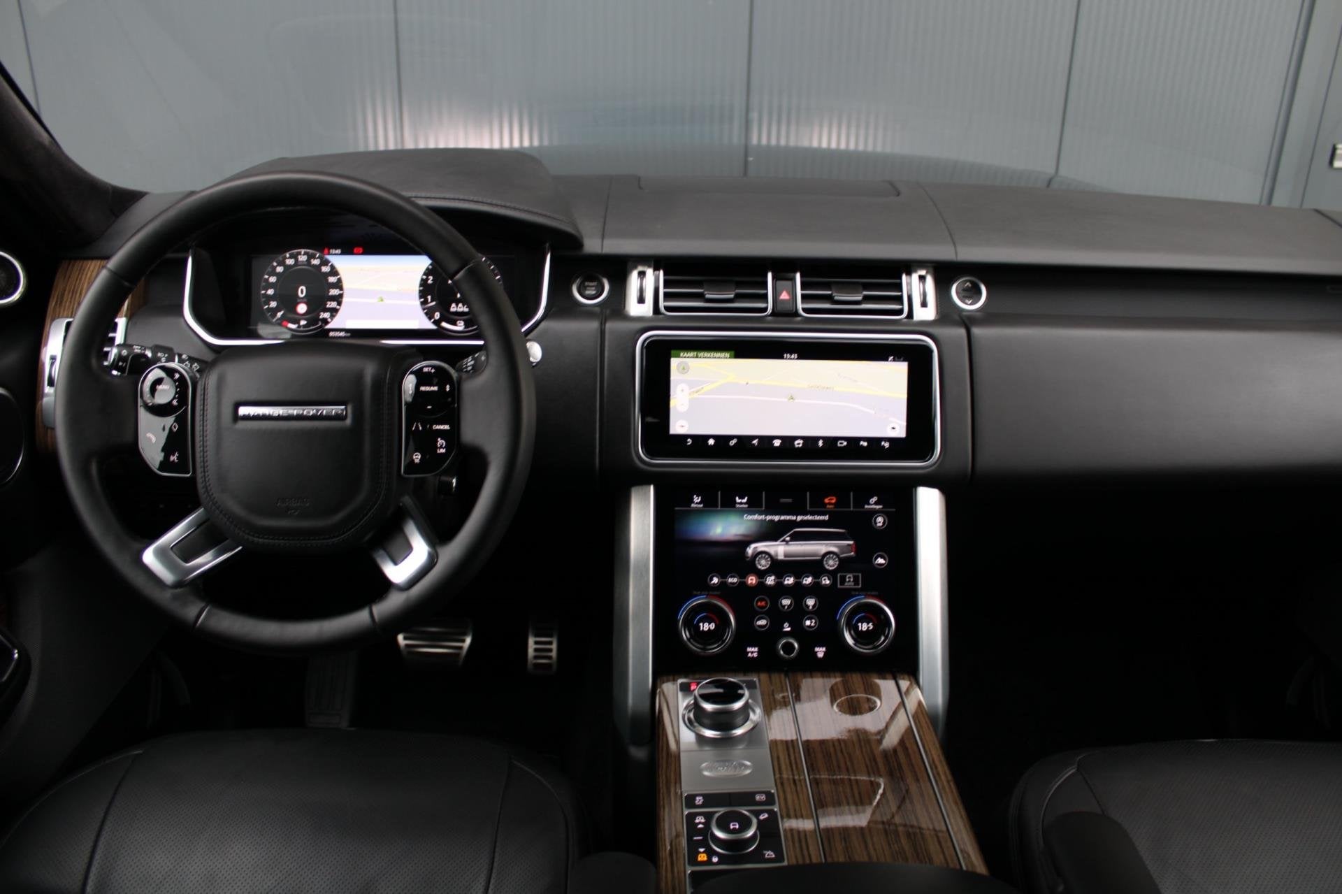 Land Rover Range Rover P400e Limited Edition | panoramadak |, Auto's, Automaat, Gebruikt, 4 cilinders, 2500 kg