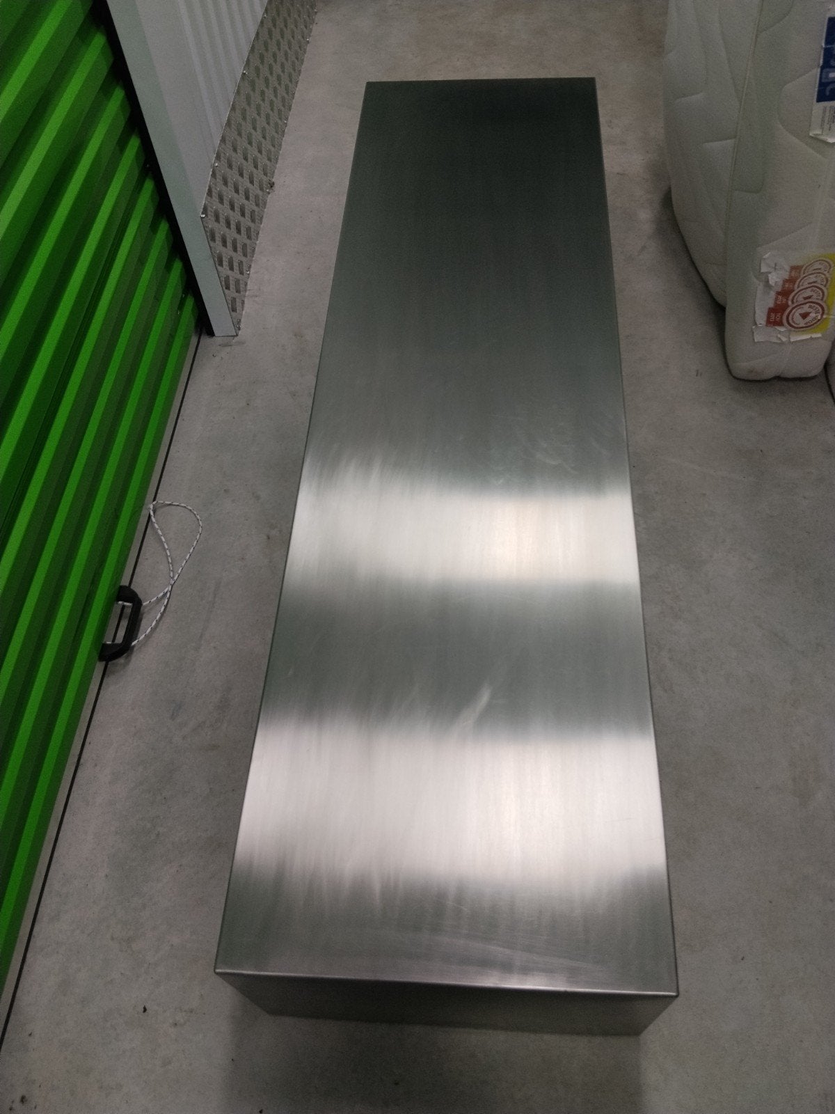 unieke RVS salontafel 180 lang 50 breed., Ophalen, Gebruikt, Strak, modern, tijdloos, uniek, 50 tot 100 cm
