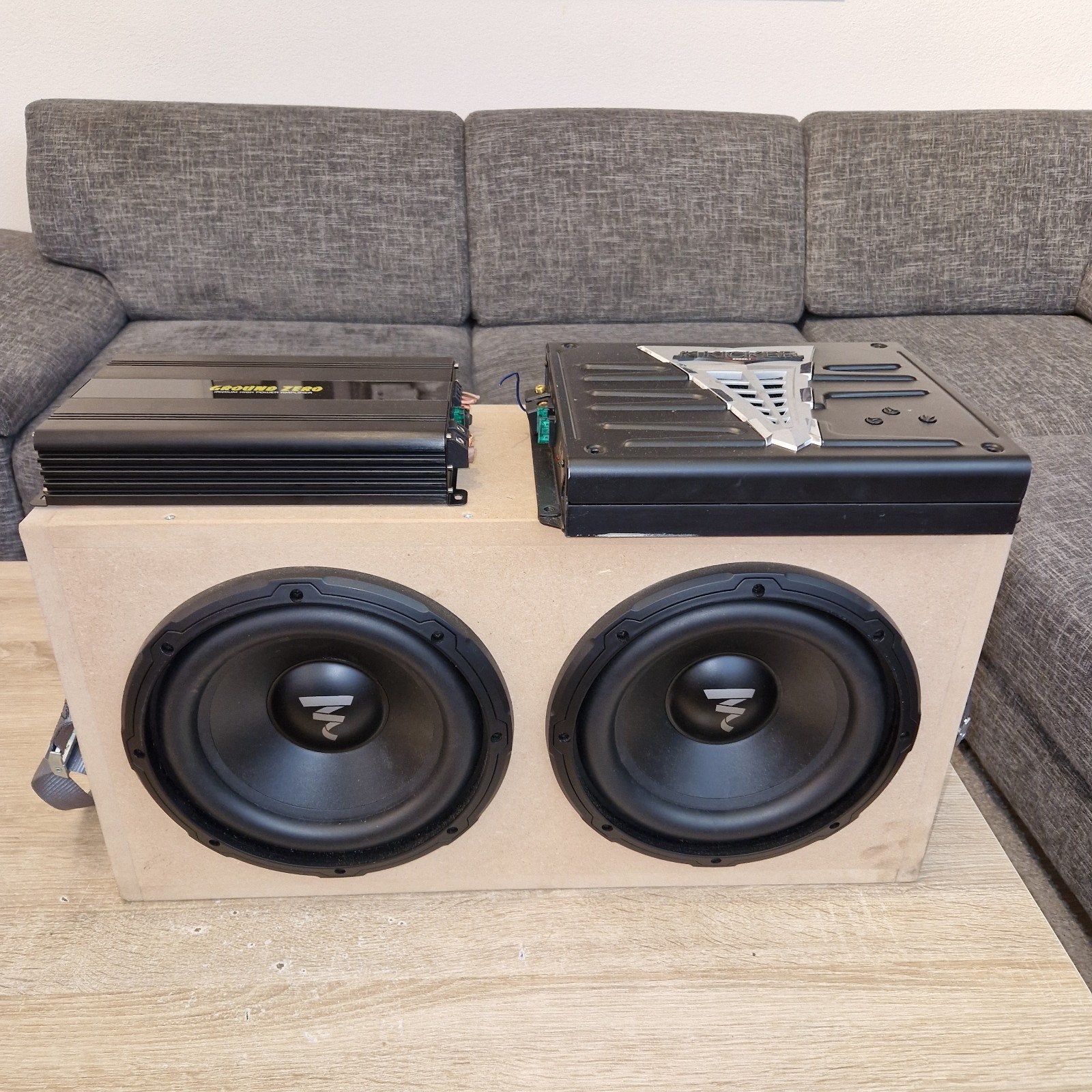Focal sub 10 2x mer kicker, Auto diversen, Autospeakers, Ophalen