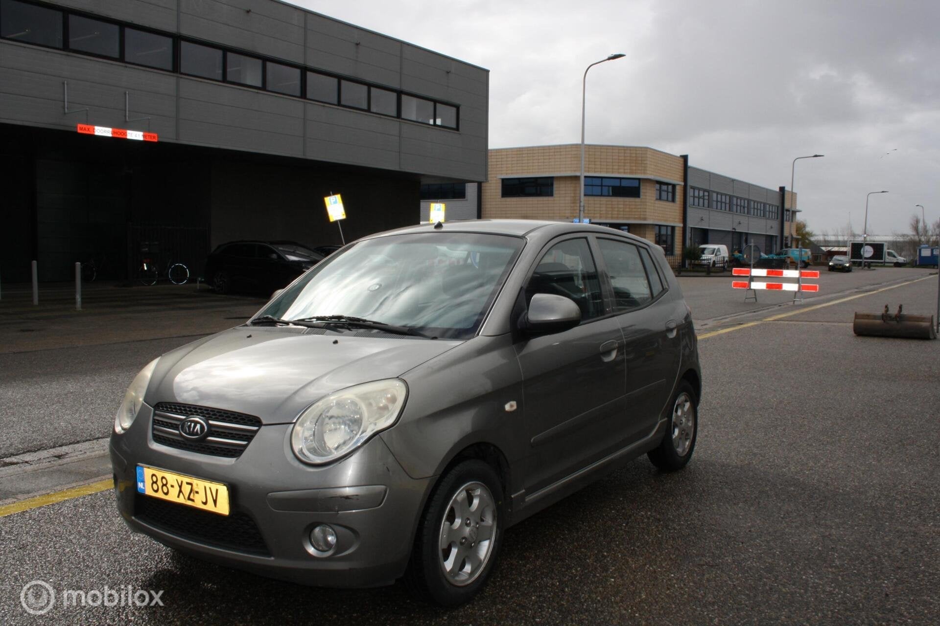 Kia Picanto 1.1 X-ecutive airco APK 02-2027 NAP, Gebruikt, 4 cilinders, Bruin, 400 kg