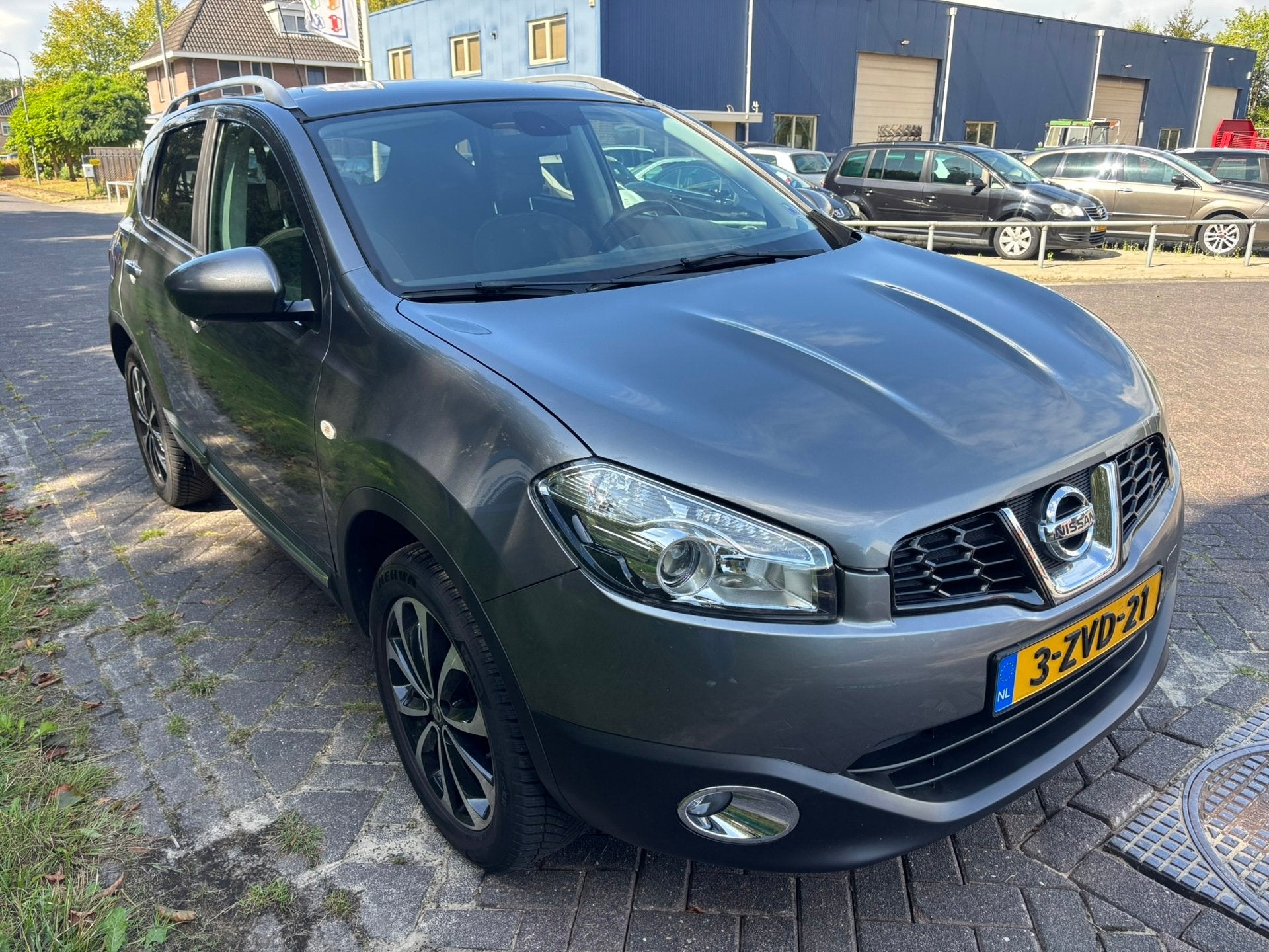 Nissan Qashqai 2.0 Connect Edition | Automaat | Pano | Stoel, Gebruikt, 4 cilinders, Qashqai, 1275 kg
