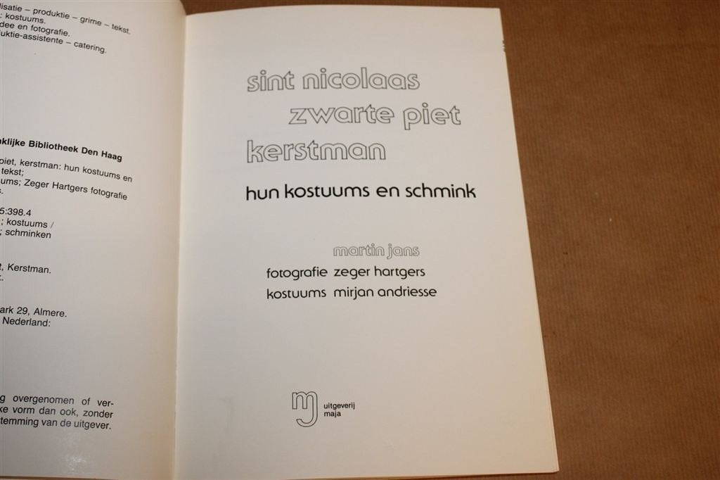 Sint Nicolaas, Zwarte Piet, Kerstman — Patronen en Grimeren, Gebruikt, -, -, Ophalen of Verzenden