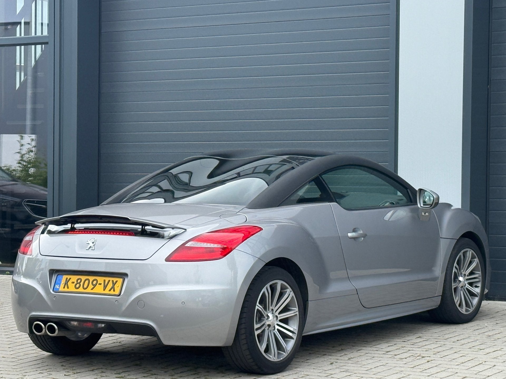 Peugeot RCZ 1.6 THP / PARKEERSENSOREN / OH BOEKEN AANWEZIG, Auto's, Peugeot, Euro 5, Gebruikt, 4 stoelen, Bedrijf