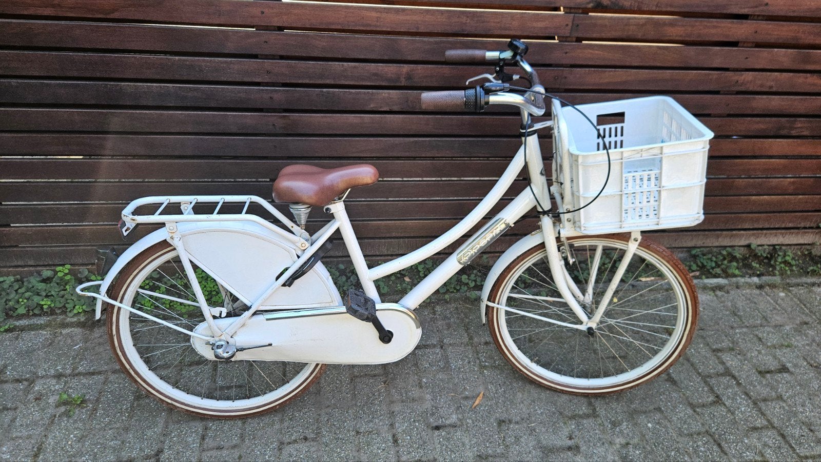 Popal Meisjesfiets 24 inch met mand, Ophalen, Terugtraprem, 24 inch, Versnellingen