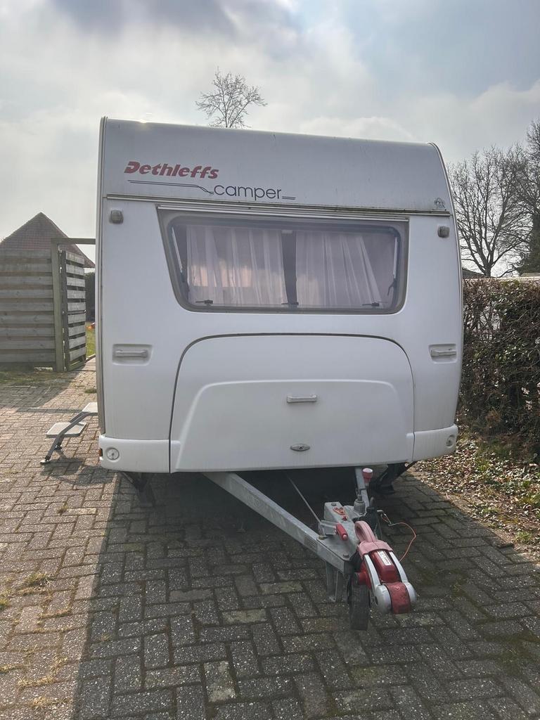 Dethleffs camper 430DB caravan 1999, Vast bed, Treinzit, 750 - 1000 kg, Particulier