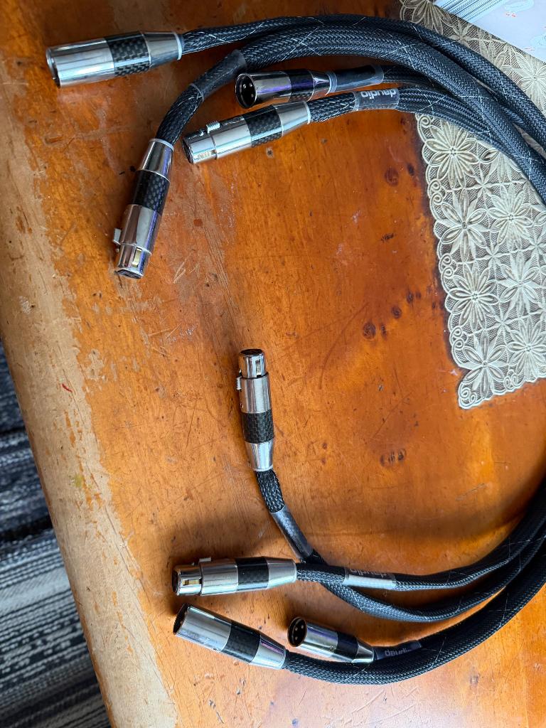 Daudio XLR, Ophalen, Zo goed als nieuw, Minder dan 2 meter, Interlink-kabel