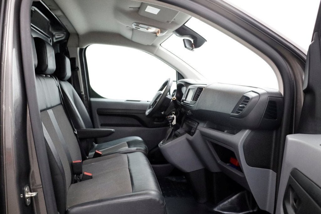 Peugeot Expert 1.5 BlueHDI 120pk Standard Premium Airco/Navi, Voorwielaandrijving, 1556 kg, 15 km/l, Euro 6