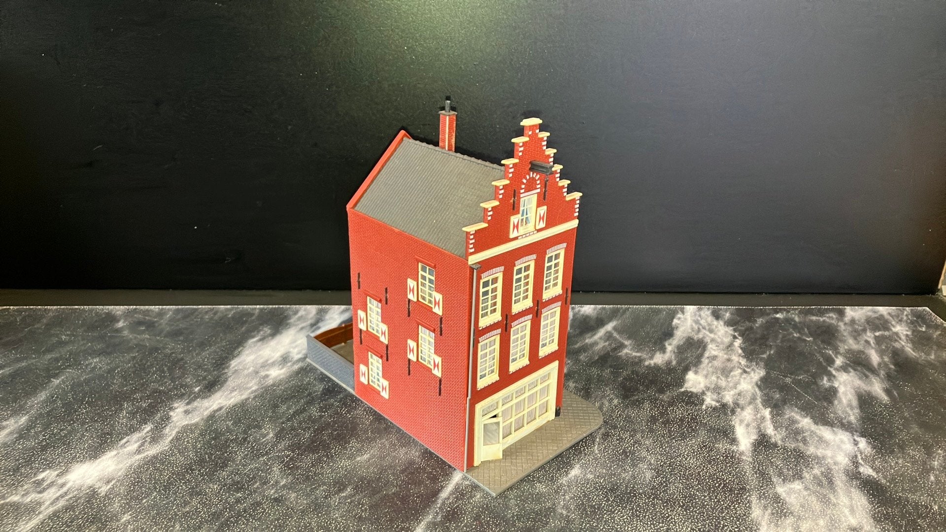 Faller Nederlands Grachtenpand Modelbouw, Ophalen, Zo goed als nieuw, 1:50 tot 1:144