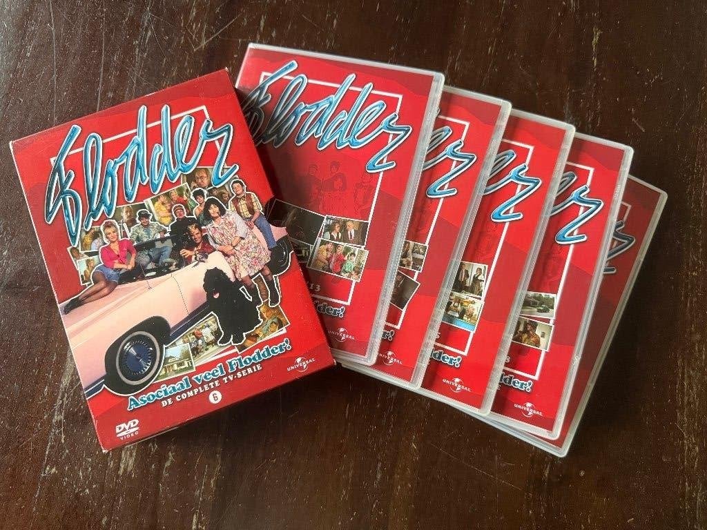 Flodder De Complete TV Serie (10 DVD Box) Aflevering 1 - 55, Zo goed als nieuw, Komedie, Vanaf 6 jaar, Complete serie