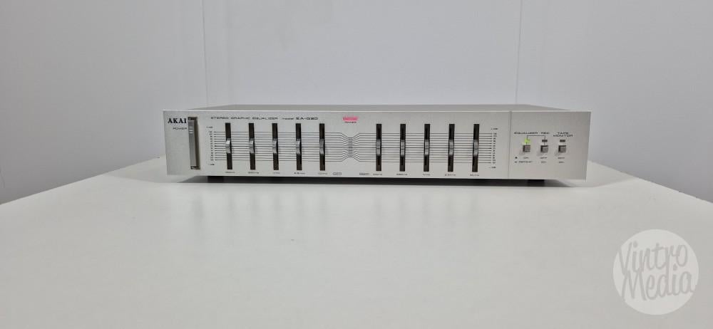 Akai EA-G30 Equalizer | 5 Bands | Vintage | 100 Hz - 10 kHz, Ophalen of Verzenden, Refurbished