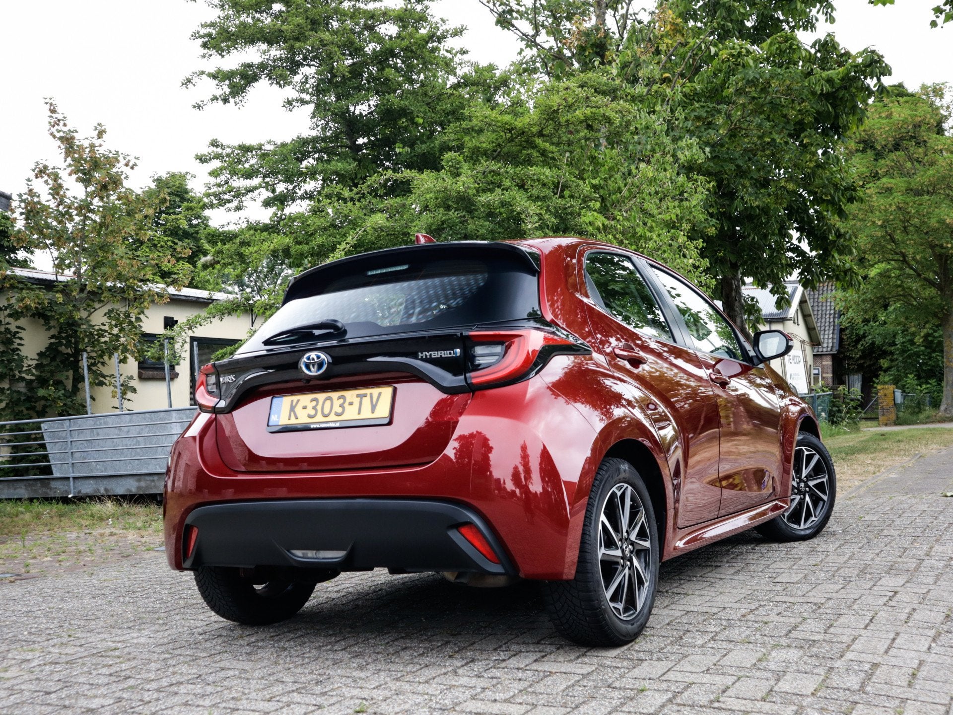 Toyota Yaris 1.5 Hybrid Business Plus 1e-Eig. & Keurig-Onder, 12 maanden, Gebruikt, 450 kg, 49 €/maand