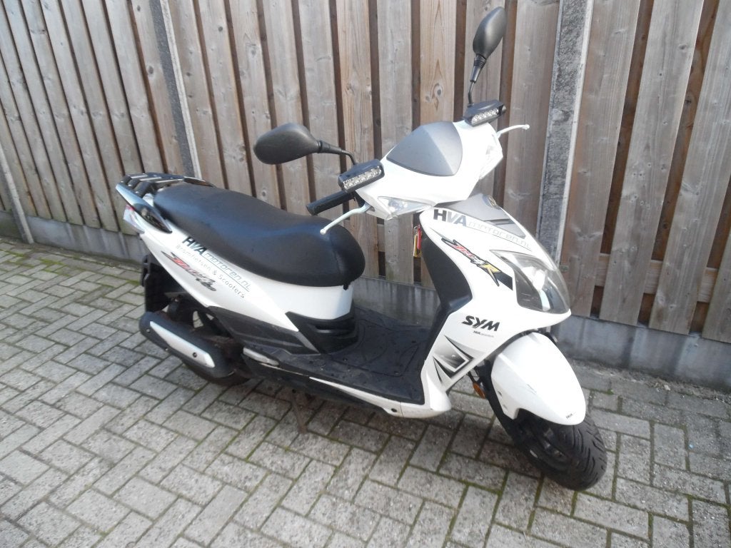 VERKOCHT Sym Jet4R 08-2012 22.739km 25km(loopt dik 50), Moteo NL BV, Bonnetstraat 1 6718XN Ede NL, Sales@moteo.nl, Gebruikt, Overige modellen