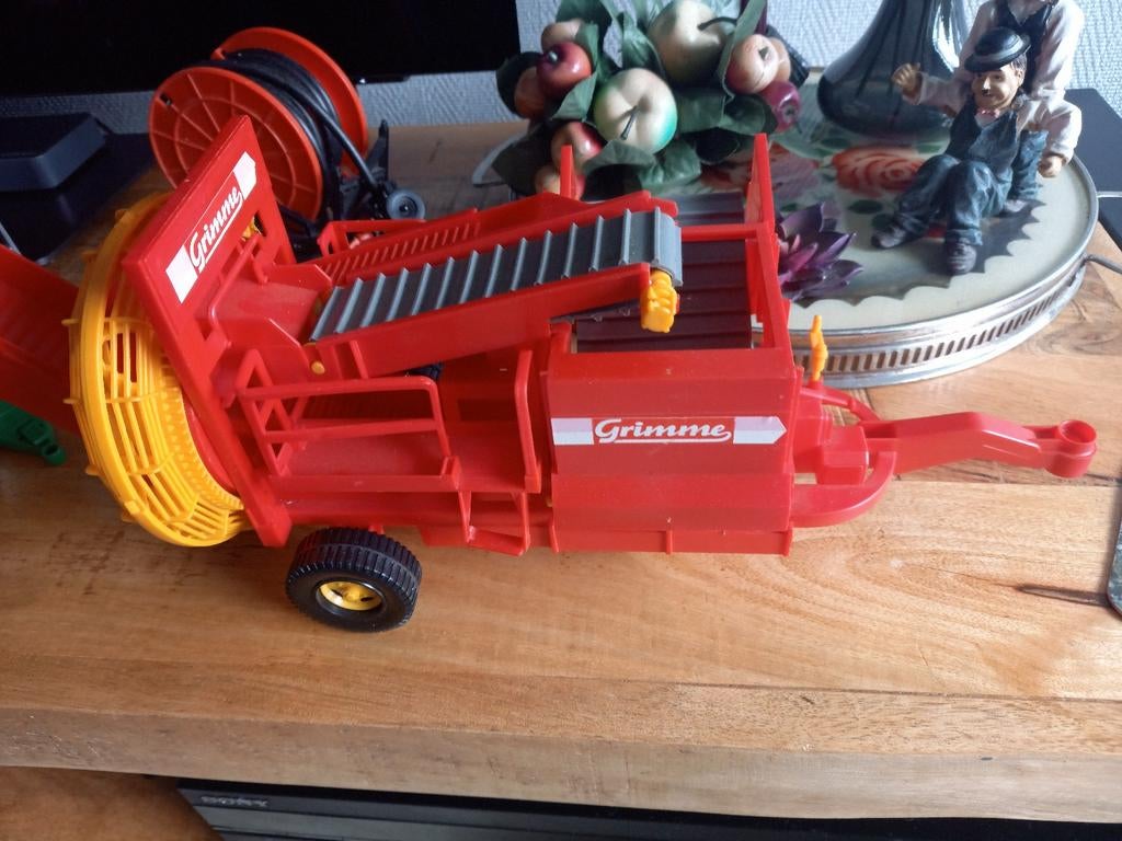 Bruder landbouwmachines uit de jaren '70-'80, Ophalen of Verzenden
