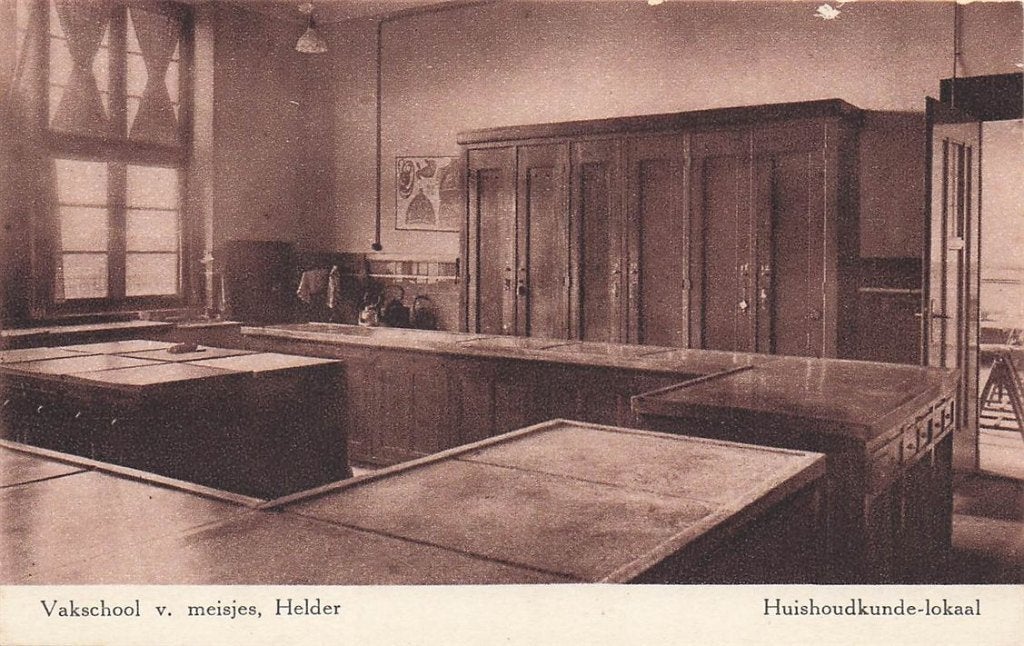 703-012-003 Vakschool Meisjes Den Helder Huishoudkunde-Loka, Verzenden, Voor 1920, Noord-Holland
