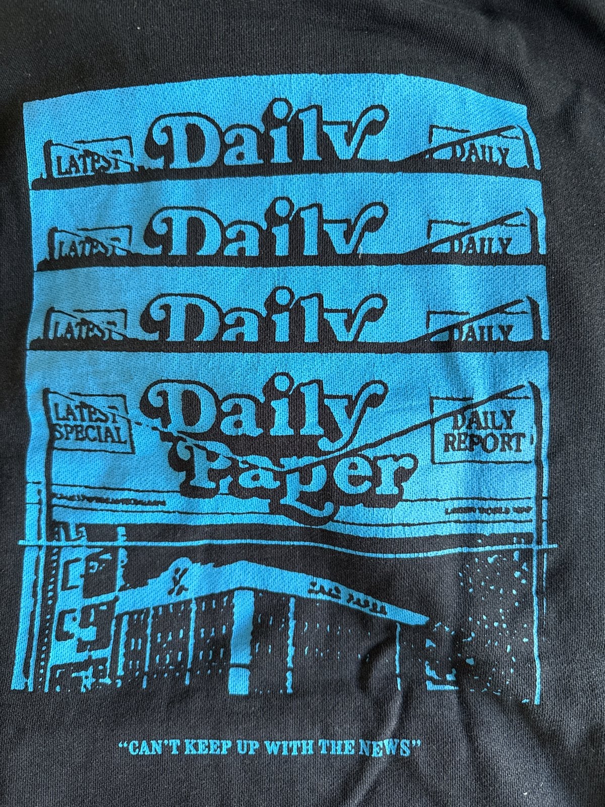Daily Paper Hoodie Zwart met Blauwe Print XS, Kleding | Heren, Ophalen of Verzenden, Zo goed als nieuw, Maat 46 (S) of kleiner