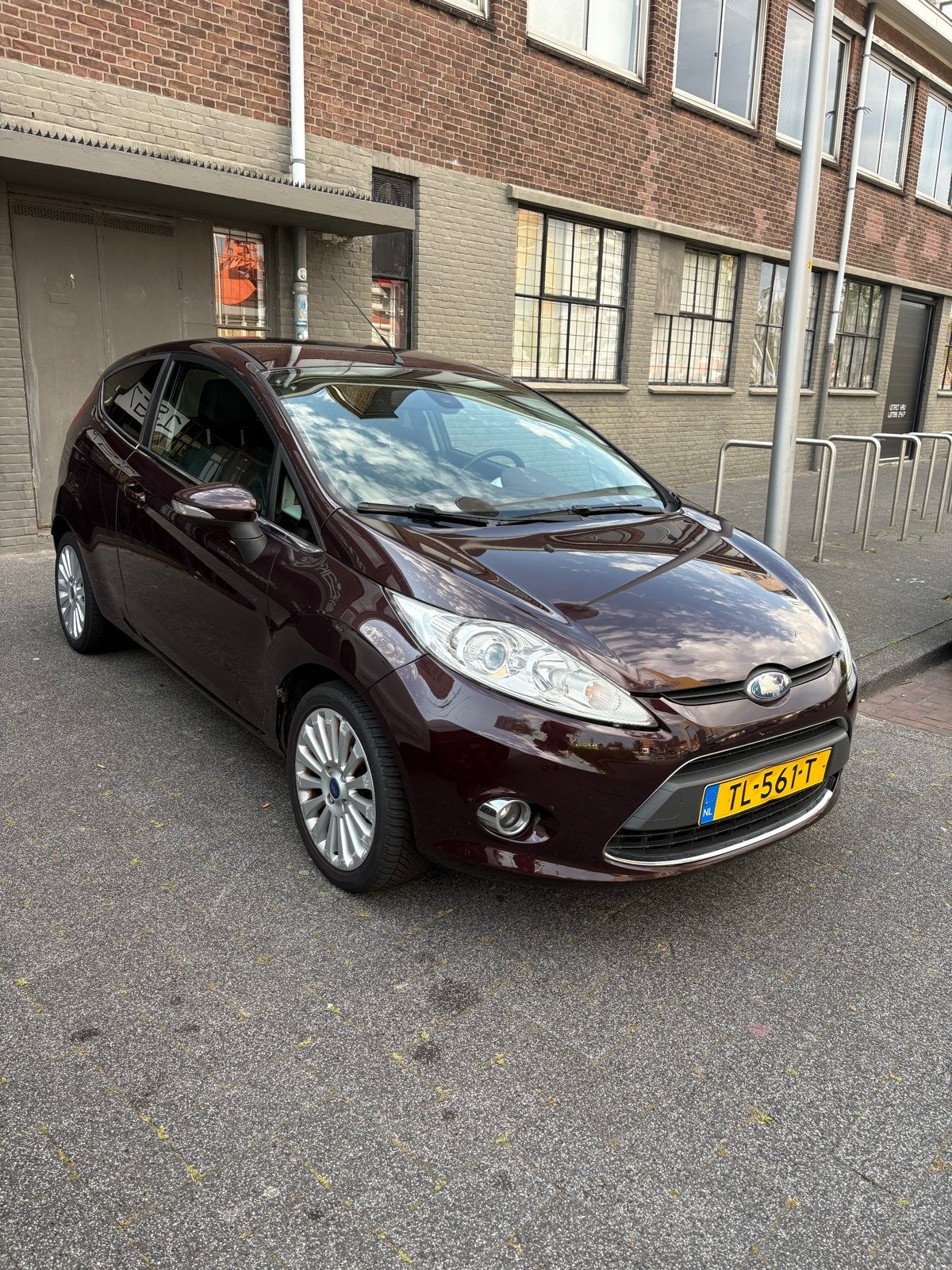 FordFiesta 1.4  boekjes | Airco | Parkeersensoren |ElecRamen, Auto's, Ford, Voorwielaandrijving, 31 €/maand, 4 cilinders, Handgeschakeld