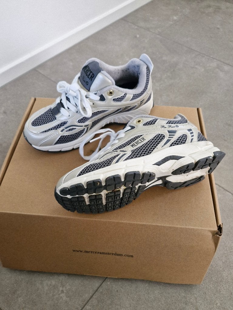 sneakers, Ophalen of Verzenden, Grijs, Mercer Amsterdam, Sneakers of Gympen