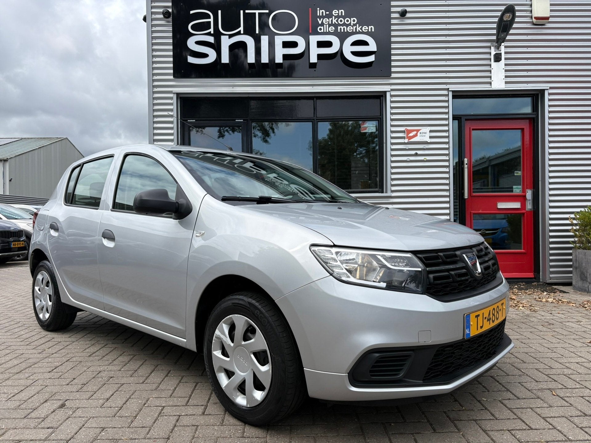 Dacia Sandero 0.9 TCe Ambiance -5DRS.-AIRCO-ISOFIX-BLUETOOTH, Auto's, Voorwielaandrijving, Stof, 525 kg, Origineel Nederlands