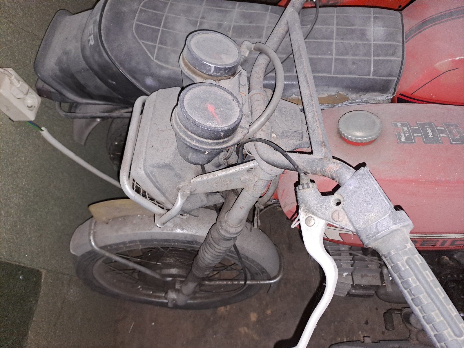 gezocht kreidler monteur restauratie, Ophalen