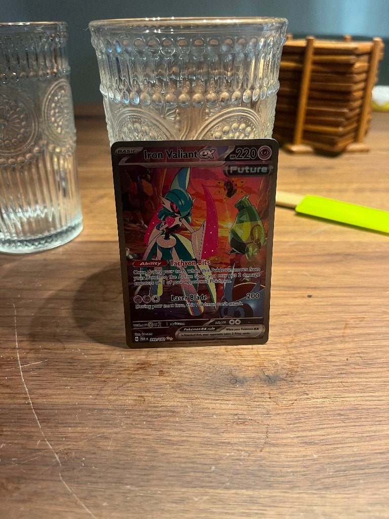 Pokemon - Iron Valliant 249/182, Ophalen of Verzenden, Nieuw, Speelkaart(en)