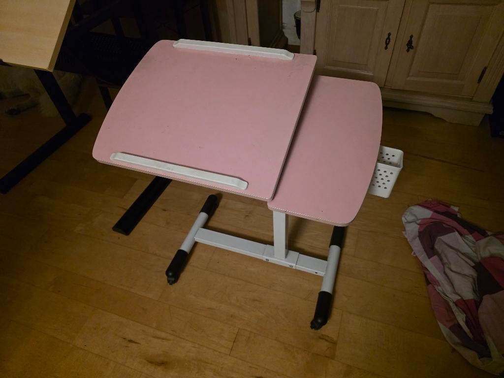 Laptoptafel, Huis en Inrichting, Tafels | Bijzettafels, Ophalen, Minder dan 55 cm, Gebruikt, 60 cm of meer
