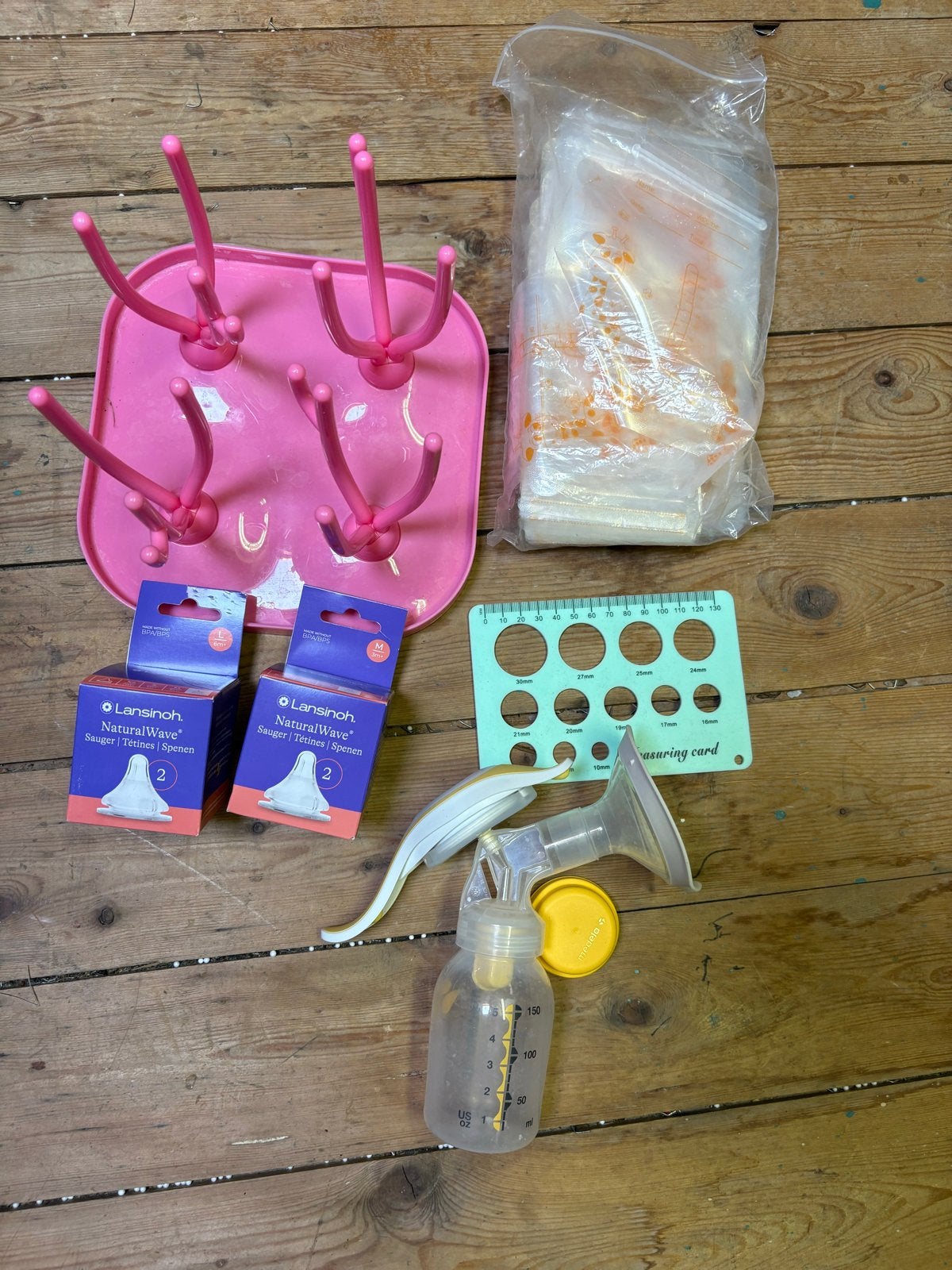 Borstvoedingsset: kolf, flessendroger, spenen, bewaarzakjes, Kinderen en Baby's, Babyvoeding en Toebehoren, Gebruikt, Borstkolf