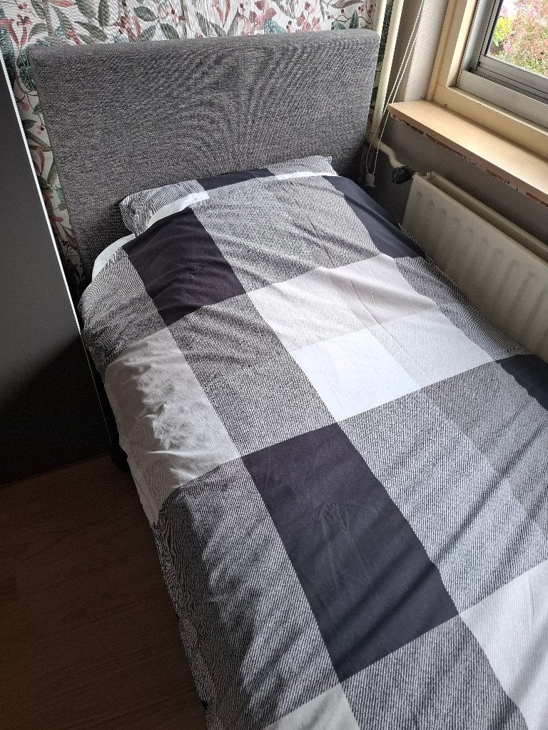 Boxspring 0.90 bij 2.20 cm, Ophalen, 90 cm, Eenpersoons, Zo goed als nieuw