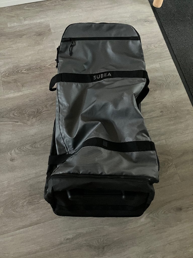 Travelbag 120l reistas/duiktas zwart grijs, Ophalen, Wieltjes, 45 tot 55 cm, Nieuw