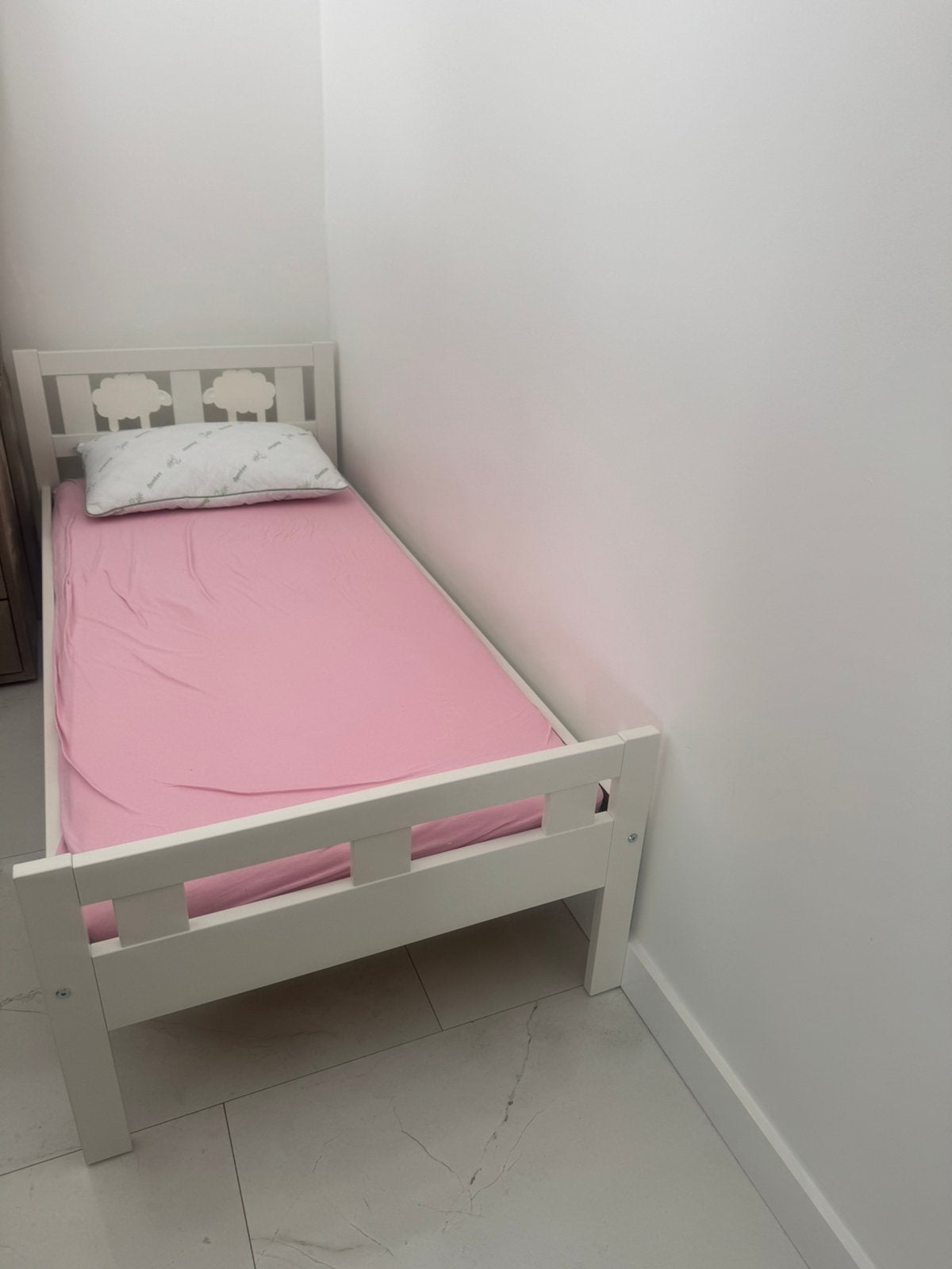 Kritter peuterbed wit, Kinderen en Baby's, Kinderkamer | Bedden, Ophalen, Gebruikt, 70 tot 85 cm, 140 tot 160 cm