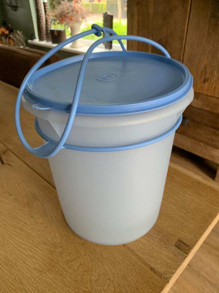 Gebruikte nette wasemmer compleet, Huis en Inrichting, Keuken | Tupperware, Gebruikt, Tupperware, Overige typen, Tupperware
