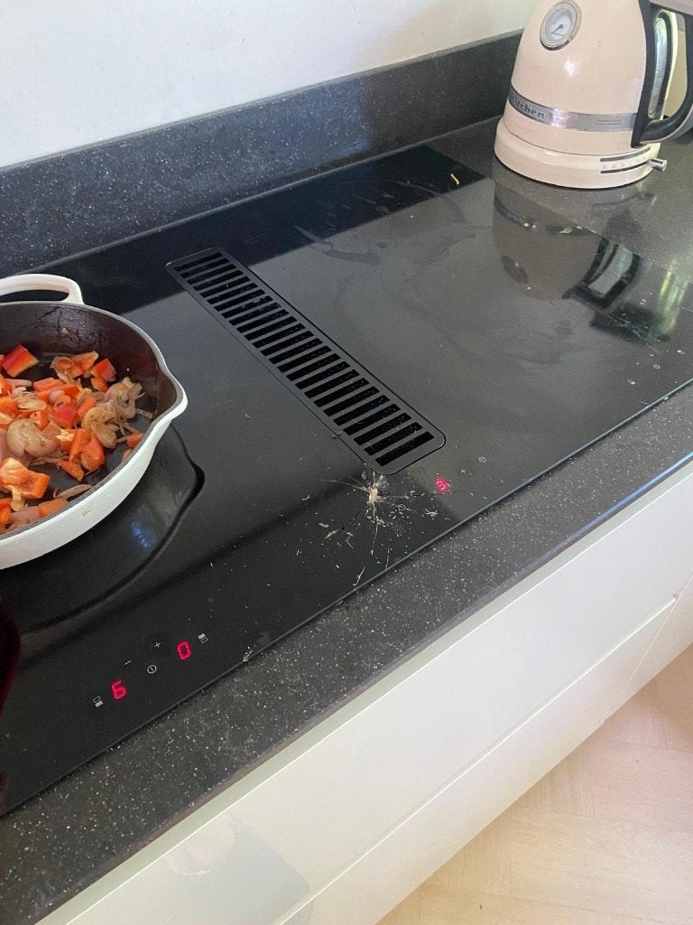 Inductiekookplaat Senza Nome met afzuiging - Glasplaat kapot, Ophalen, Gebruikt, 4 kookzones, Inbouw