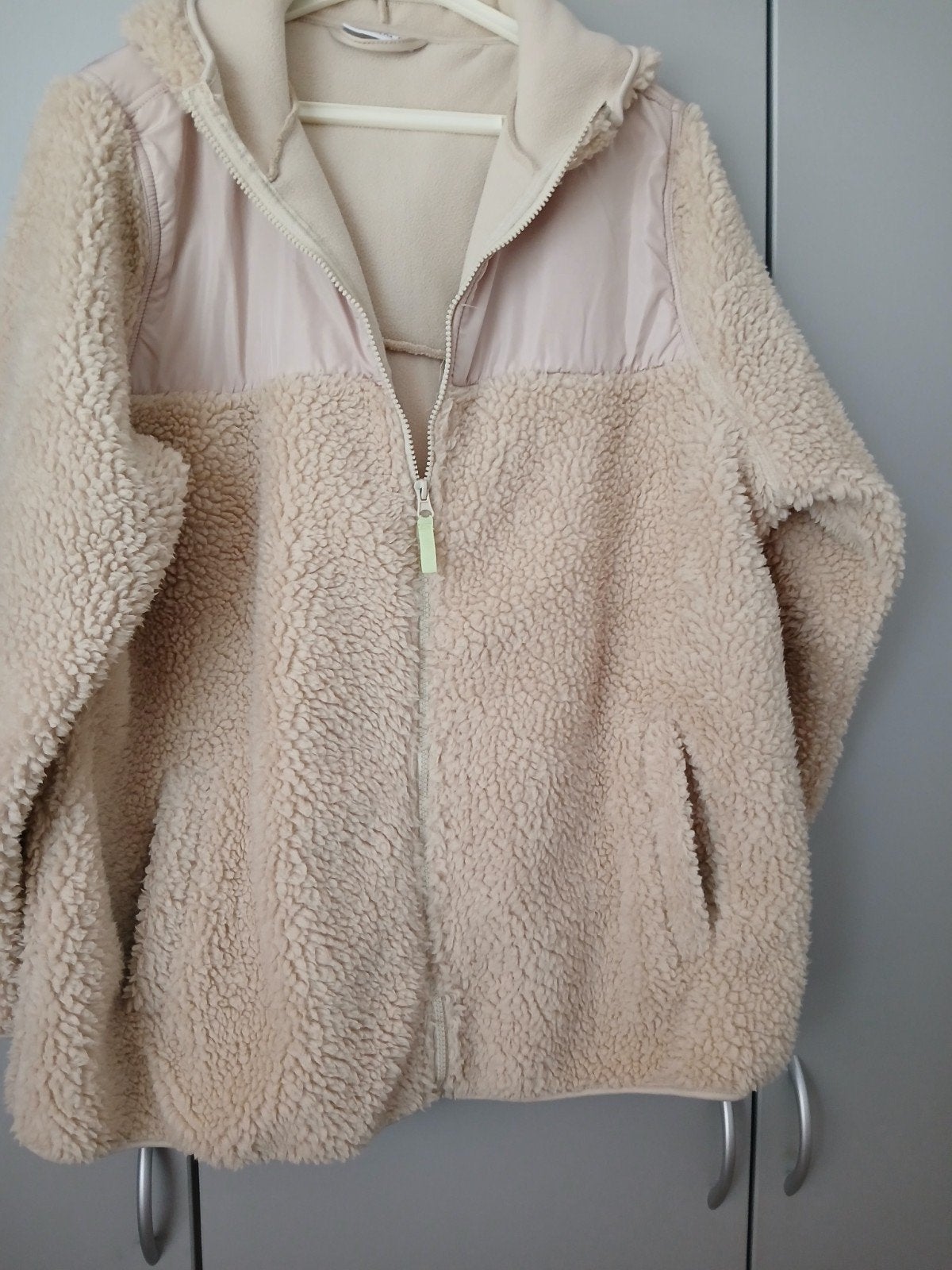 Jas / Jack met capuchon  maat 48, Kleding | Dames, Grote Maten, Ophalen of Verzenden, Zo goed als nieuw, Beige, Jas of Mantel