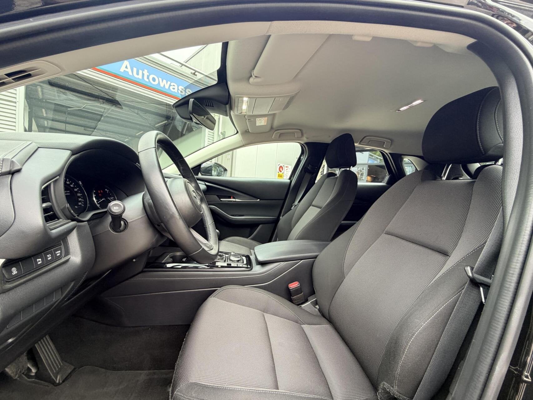 Mazda CX-30 2.0 e-SkyActiv-G M Hybrid | Head-up | Carplay |, Voorwielaandrijving, 1998 cc, Stof, Gebruikt