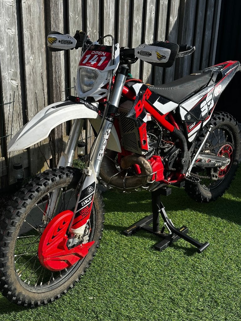 beta rr 300 2017, Fietsen en Brommers, 6 versnellingen, Gebruikt, 300 cc, Ophalen