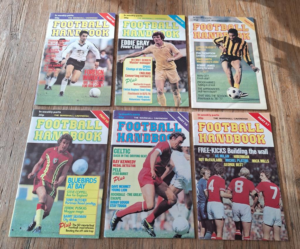 The Marshall Cavendish Football Handbook 1979 ( 6 stuks ), Ophalen of Verzenden, Zo goed als nieuw, Buitenlandse clubs, Boek of Tijdschrift
