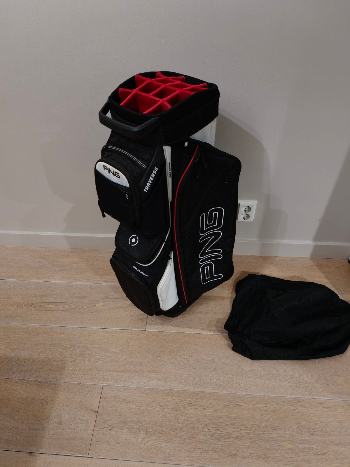 ping traverse cartbag/ als NIEUW/ golftas, Sport en Fitness, Ophalen of Verzenden, Zo goed als nieuw, Tas, Ping