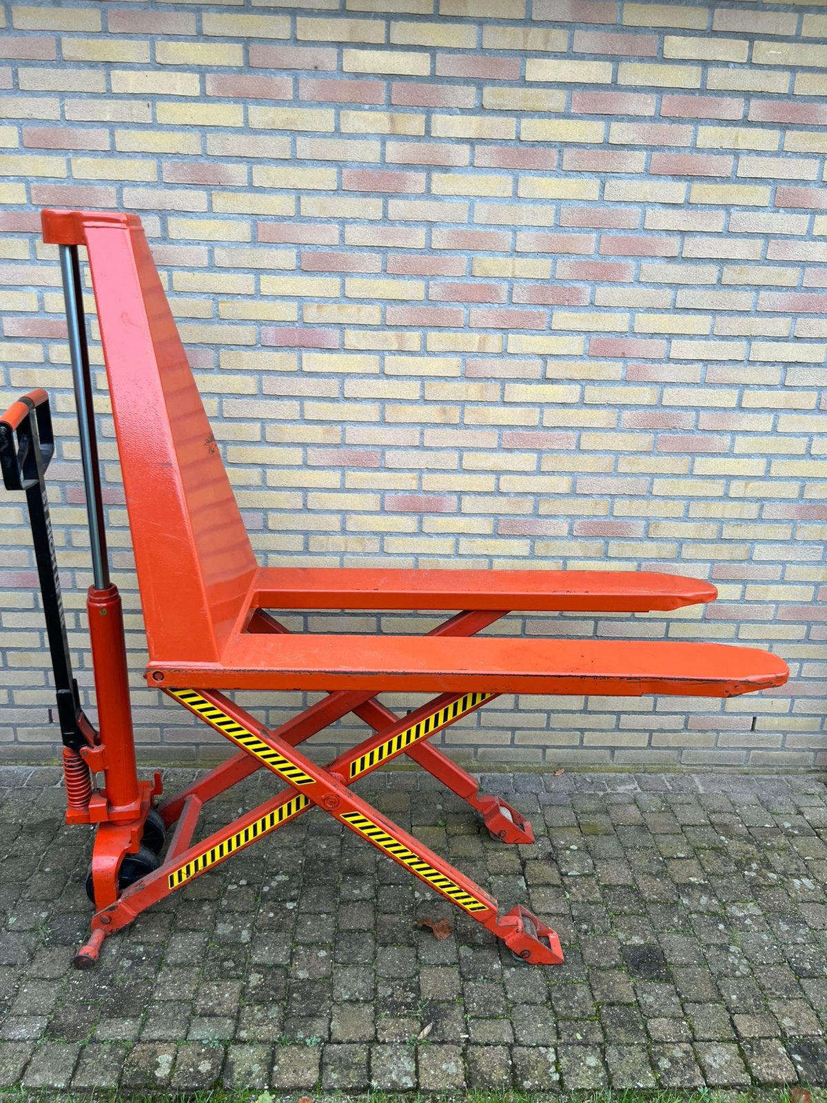 Te koop BT hoogheffer pompwagen palletwagen, Ophalen
