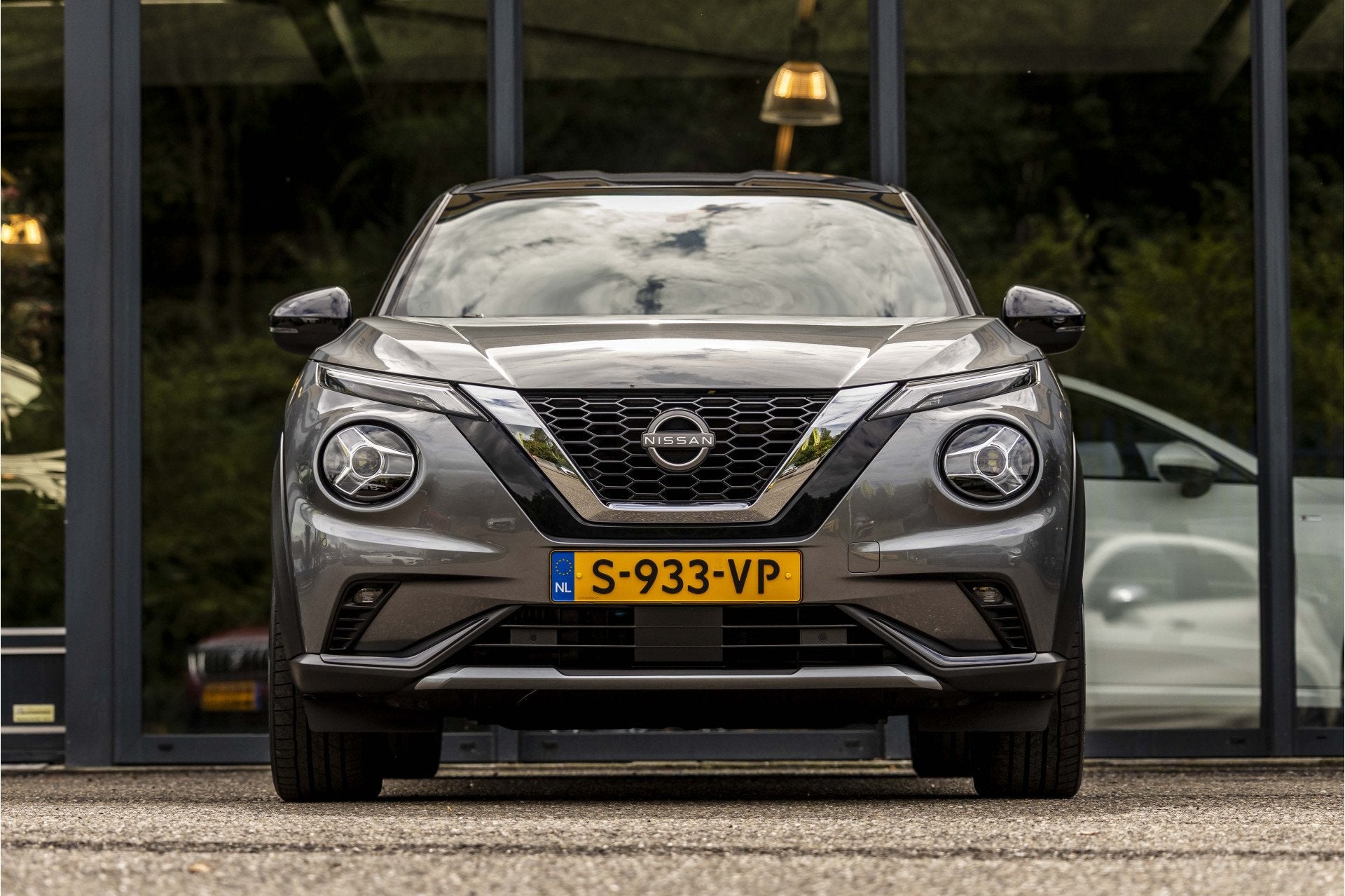 Foto 2 van Nissan Juke 1.0 DIG-T N-Design