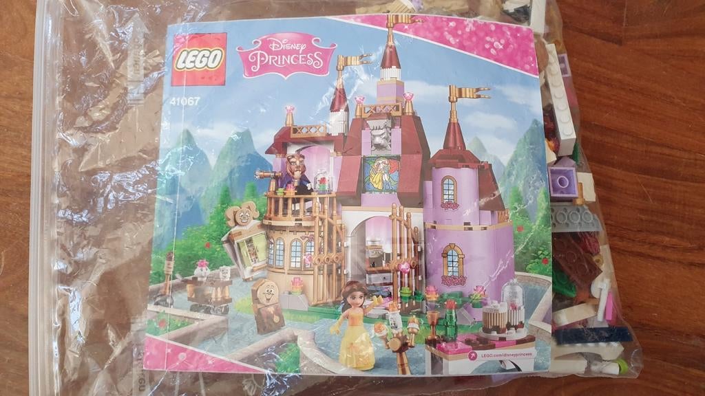 LEGO Disney Princess 41067 Belle's Betoverde Kasteel, Ophalen, Zo goed als nieuw