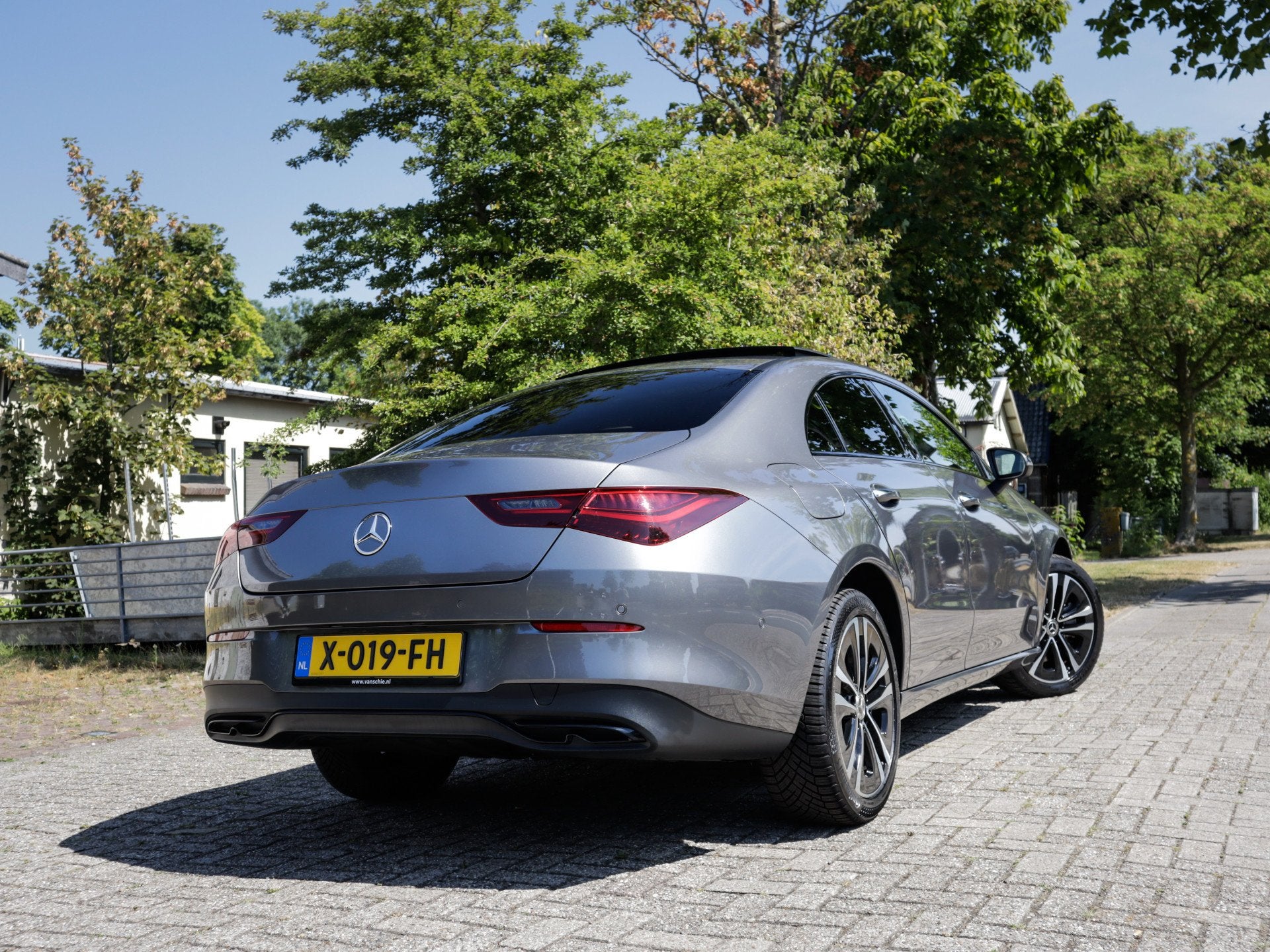 Mercedes-Benz CLA-Klasse 250 e Luxury Line 1e-Eig. & Keurig-, Auto's, Gebruikt, 4 cilinders, 15 kWh, Bedrijf