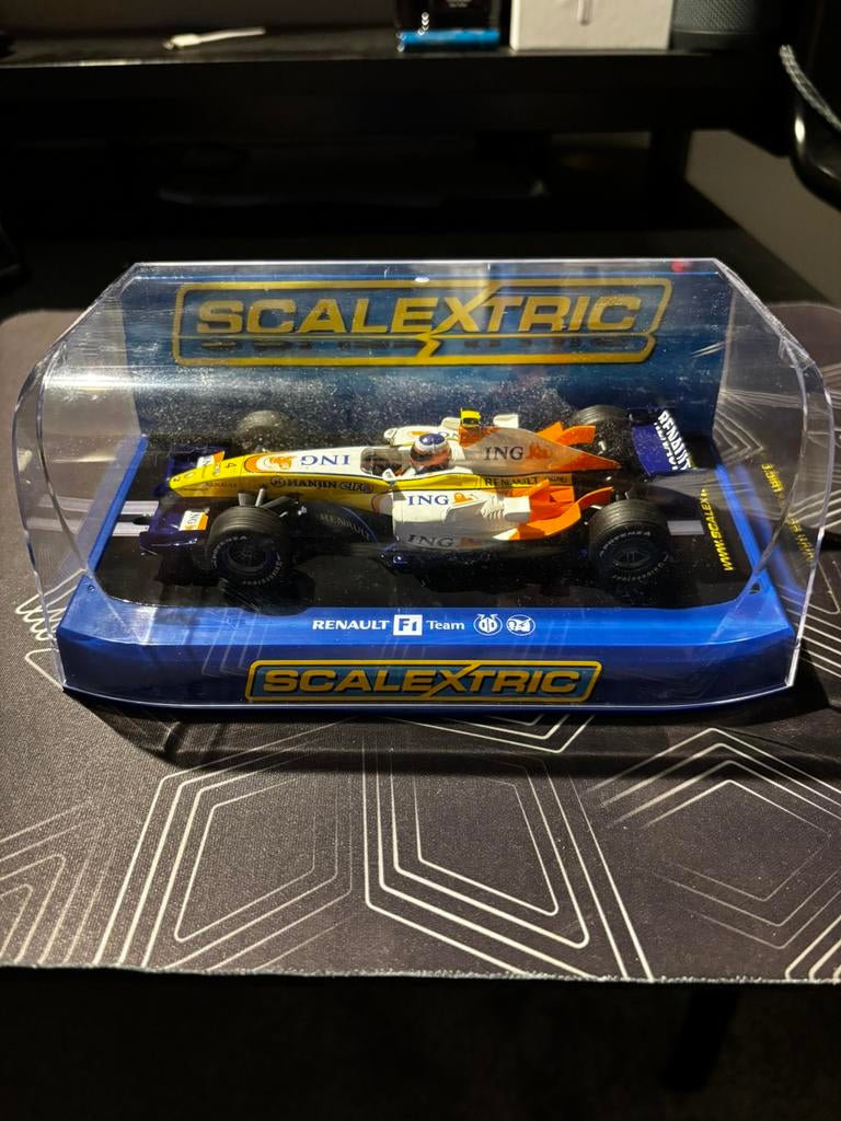 SCALEXTRIC Renault F1 2007, Ophalen of Verzenden, Zo goed als nieuw