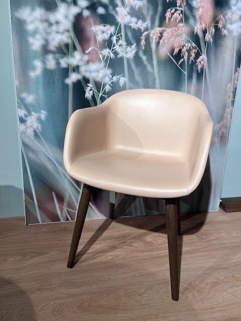 Muuto Fiber - leer, Ophalen, Gebruikt, Overige kleuren, Eén