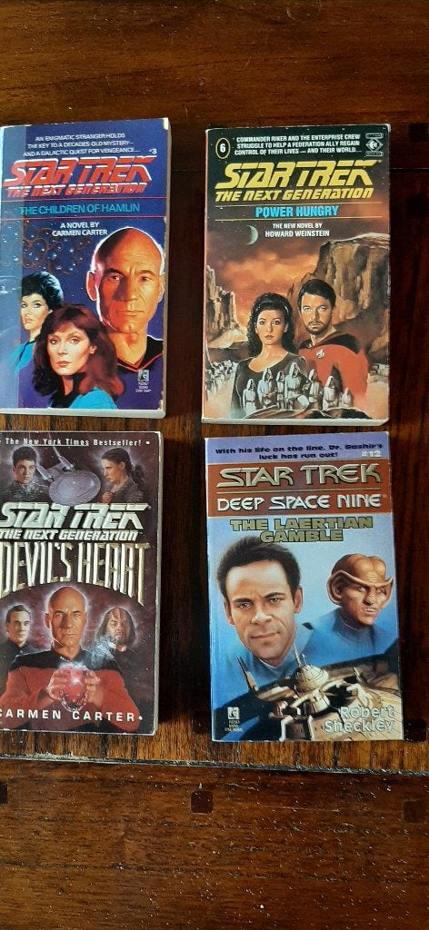 Star Trek Boeken - The Next Generation & Deep Space Nine, Ophalen of Verzenden, Gelezen, Carmen Carter, Howard Weinstein, Robert Sheckley